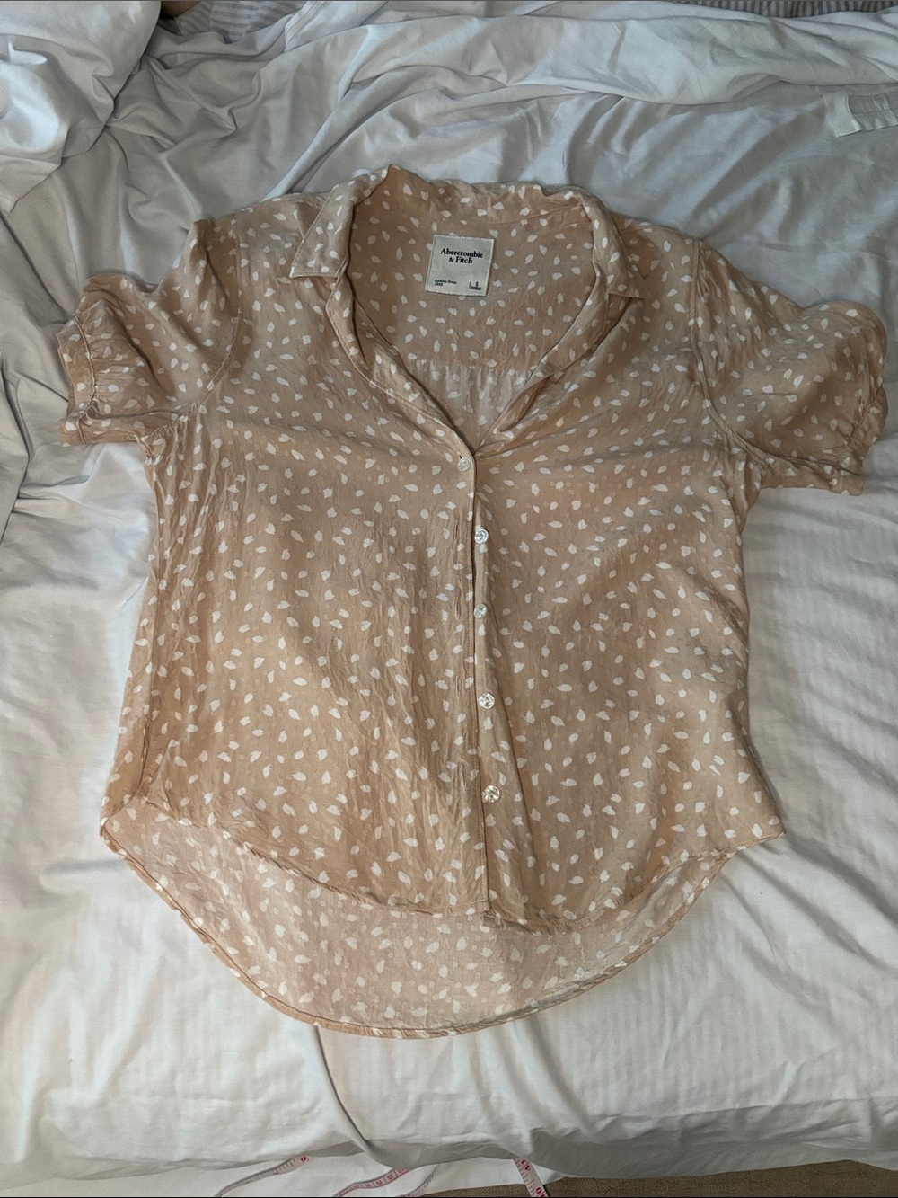 Abercrombie & Fitch 100% Cotton Spotted Button Front Blouse Small